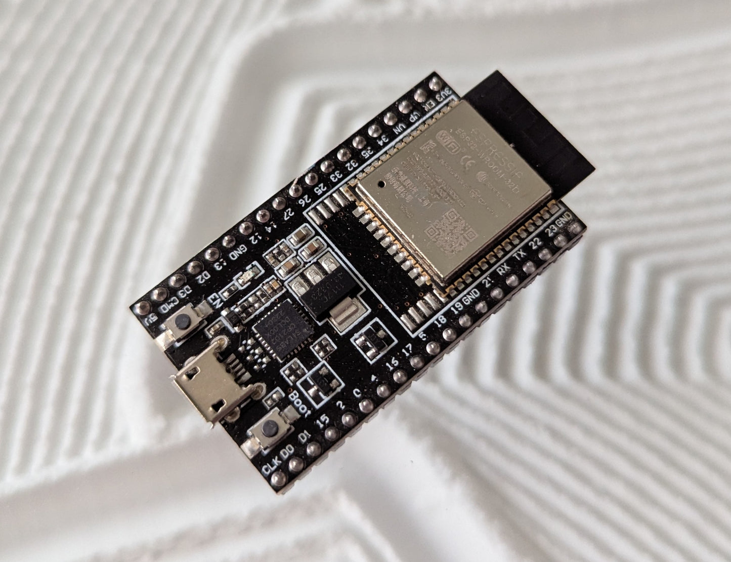 ESP32 DevKit-C Clone Built-In Antenna